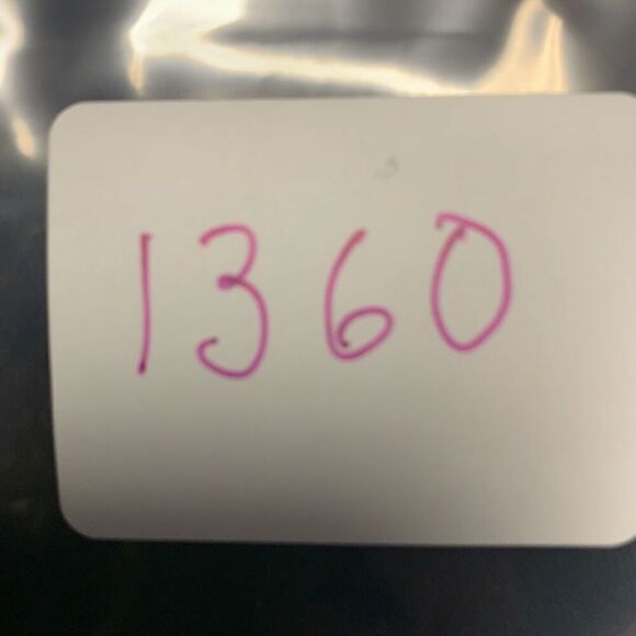 Levis Womens Size Large Button Up Denim Jean Jacket Blue Distressed Light Wash - Picture 7 of 9